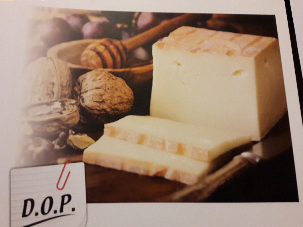 Taleggio g200 (14,90/kg)